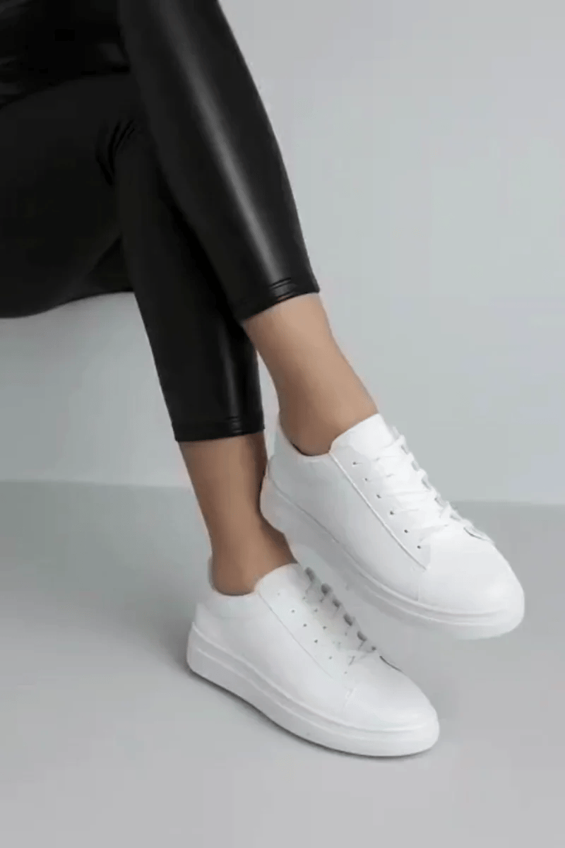 Kadın Siyah Spor Ayakkabı