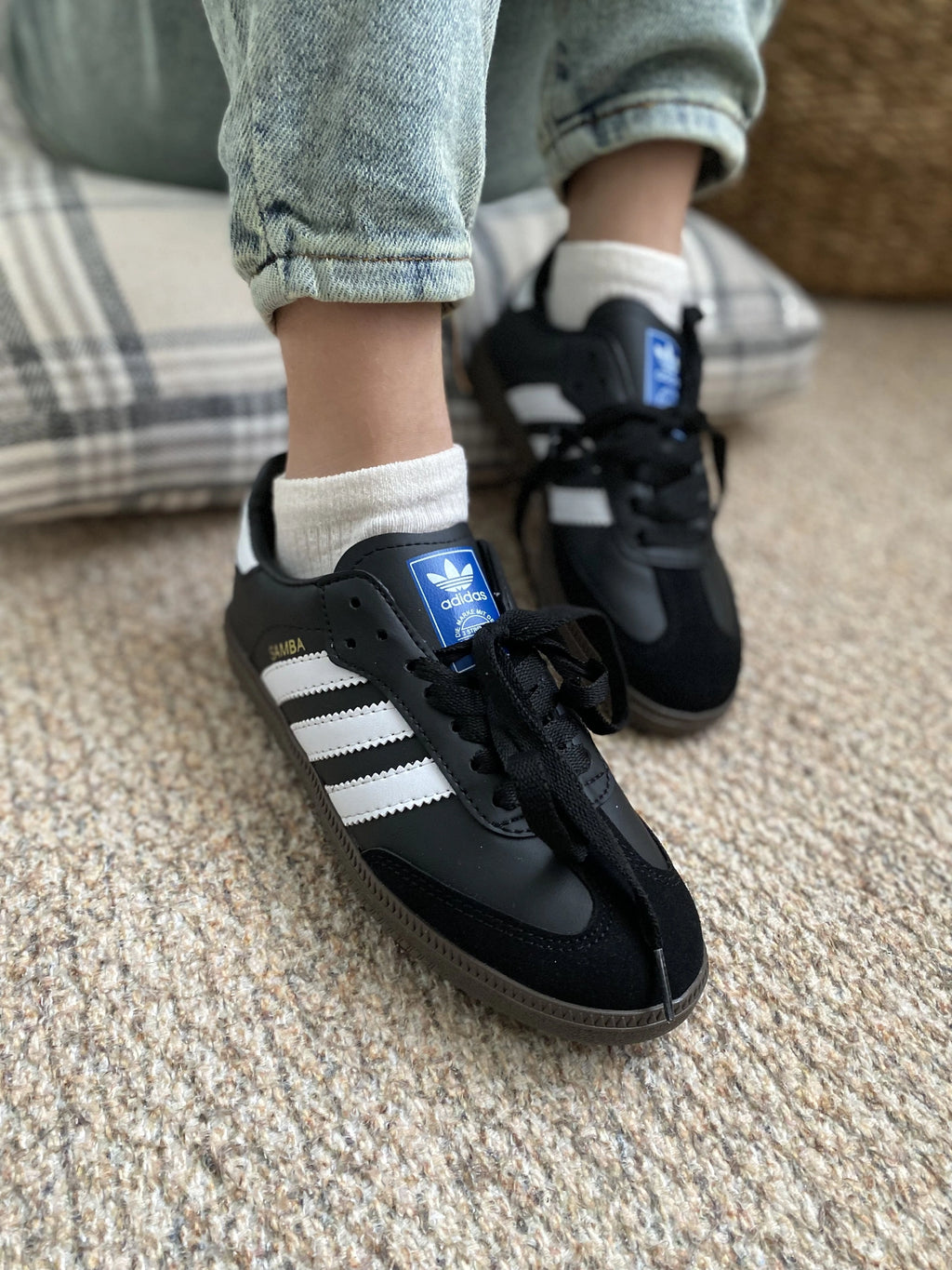 Adidas Samba Siyah – Beyaz Şeritli
