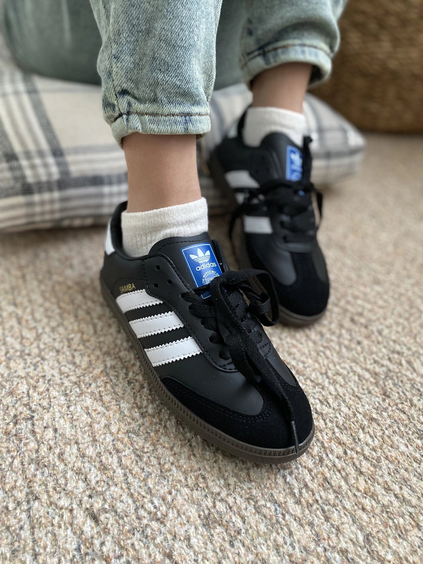 Adidas Samba Siyah – Beyaz Şeritli