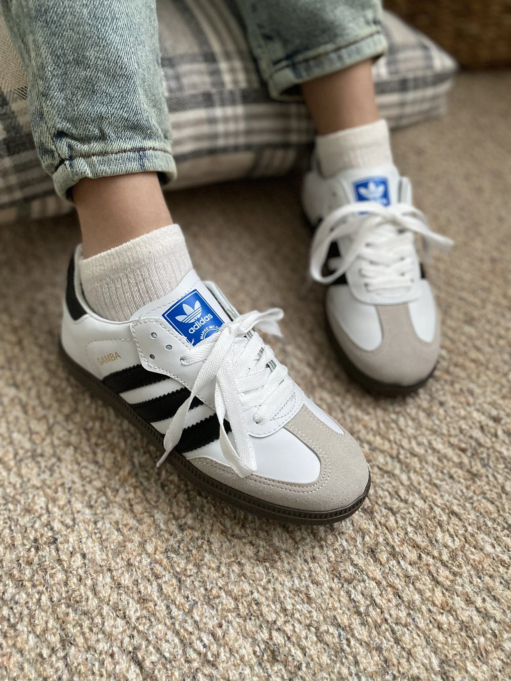 Adidas Samba Beyaz – Siyah Şeritli