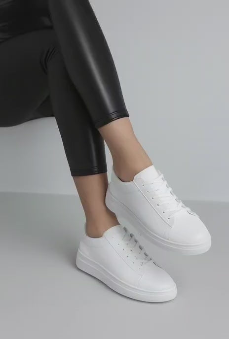 Kadın Beyaz Spor Ayakkabı